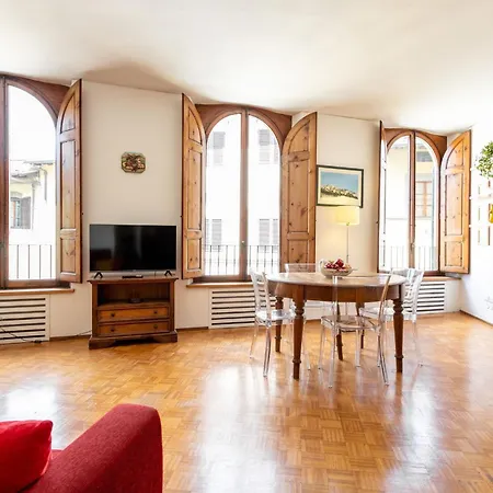 Thiago By Halldis Apartment