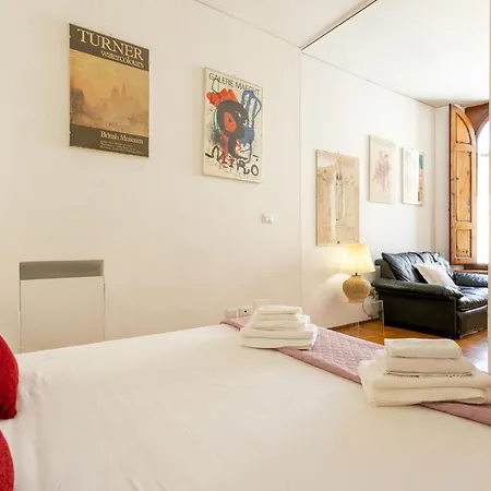 Thiago By Halldis Apartament *