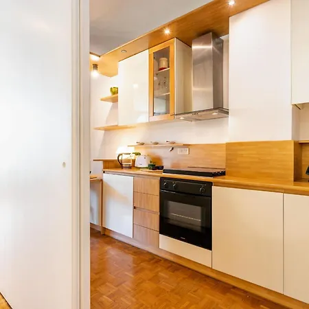 Thiago By Halldis Apartamento